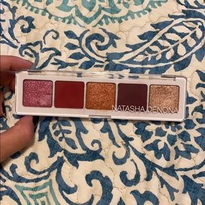 Natasha denona cranberry palette